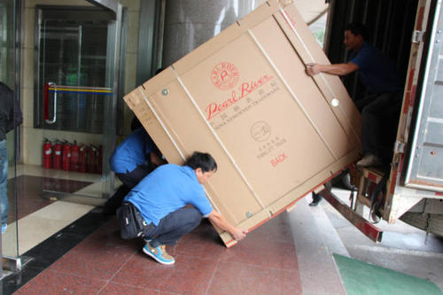琼山钢琴贵重工艺品无忧运